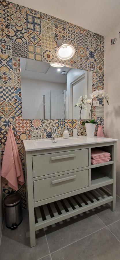 Malaga Lodge Apartments Dış mekan fotoğraf