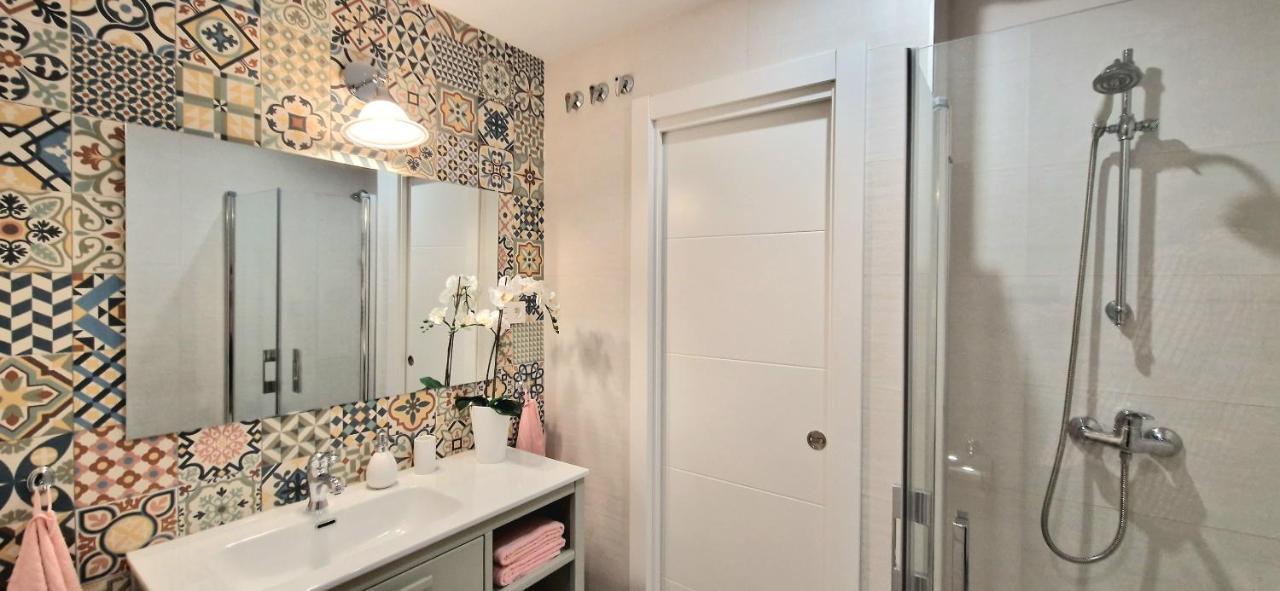 Malaga Lodge Apartments Dış mekan fotoğraf